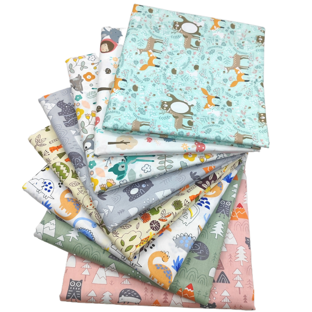 8Pcs 18x22 inch Quilting Cotton Fabric Squares Quilting Supplies Multi-Color Design Printed Floral Fabric for DIY(Cute Animal)