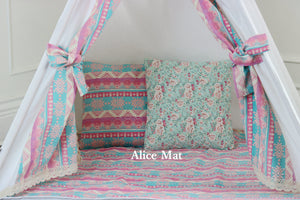 Teepee Sample Sale